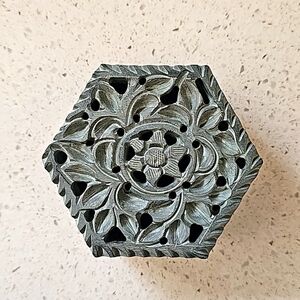 Jewelry/trinket box